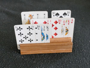 Kartenhalter Kartenhalter aus Holzklötzchen